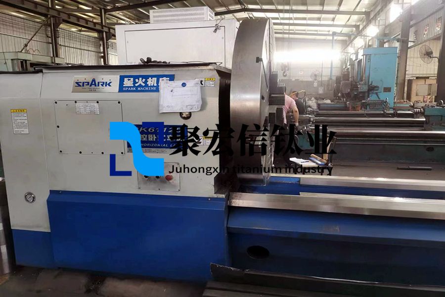 CNC重型臥式數(shù)控車(chē)床